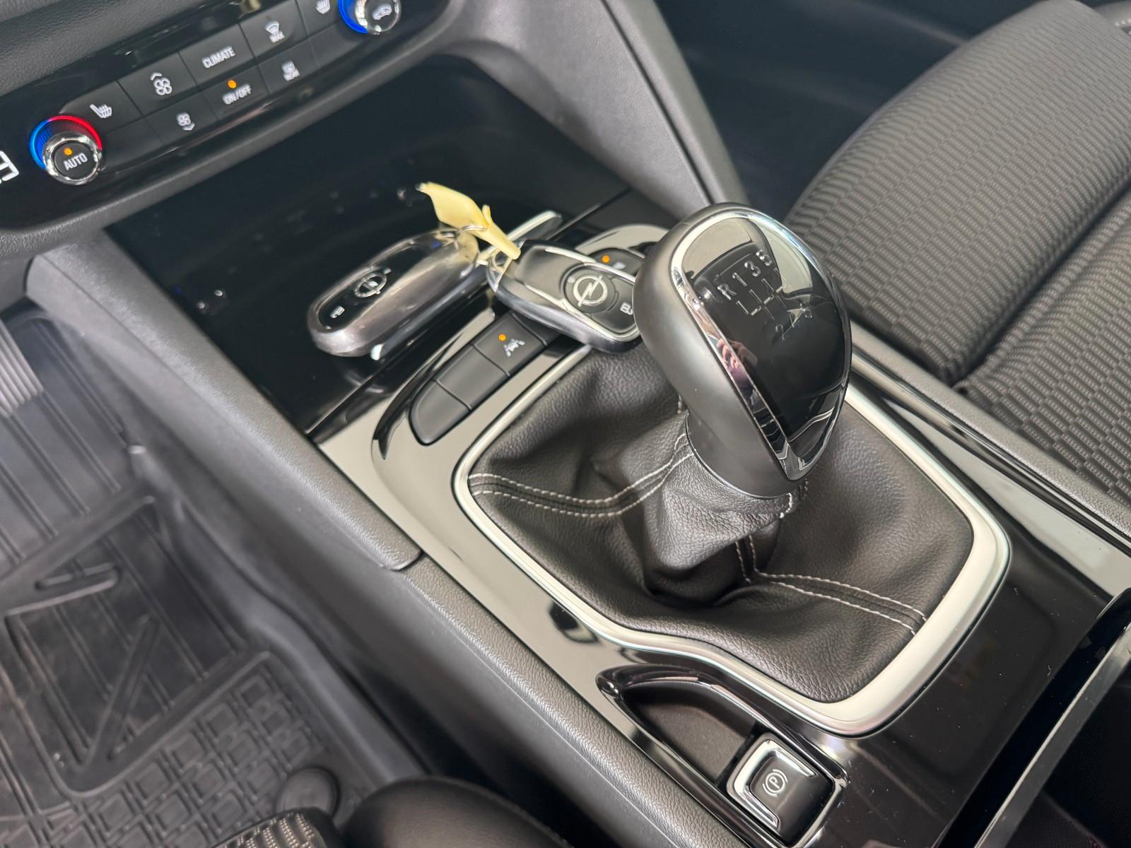 Opel Insignia 2.0 CDTI Business Edi*Spurh*Lenkhzg*TOP