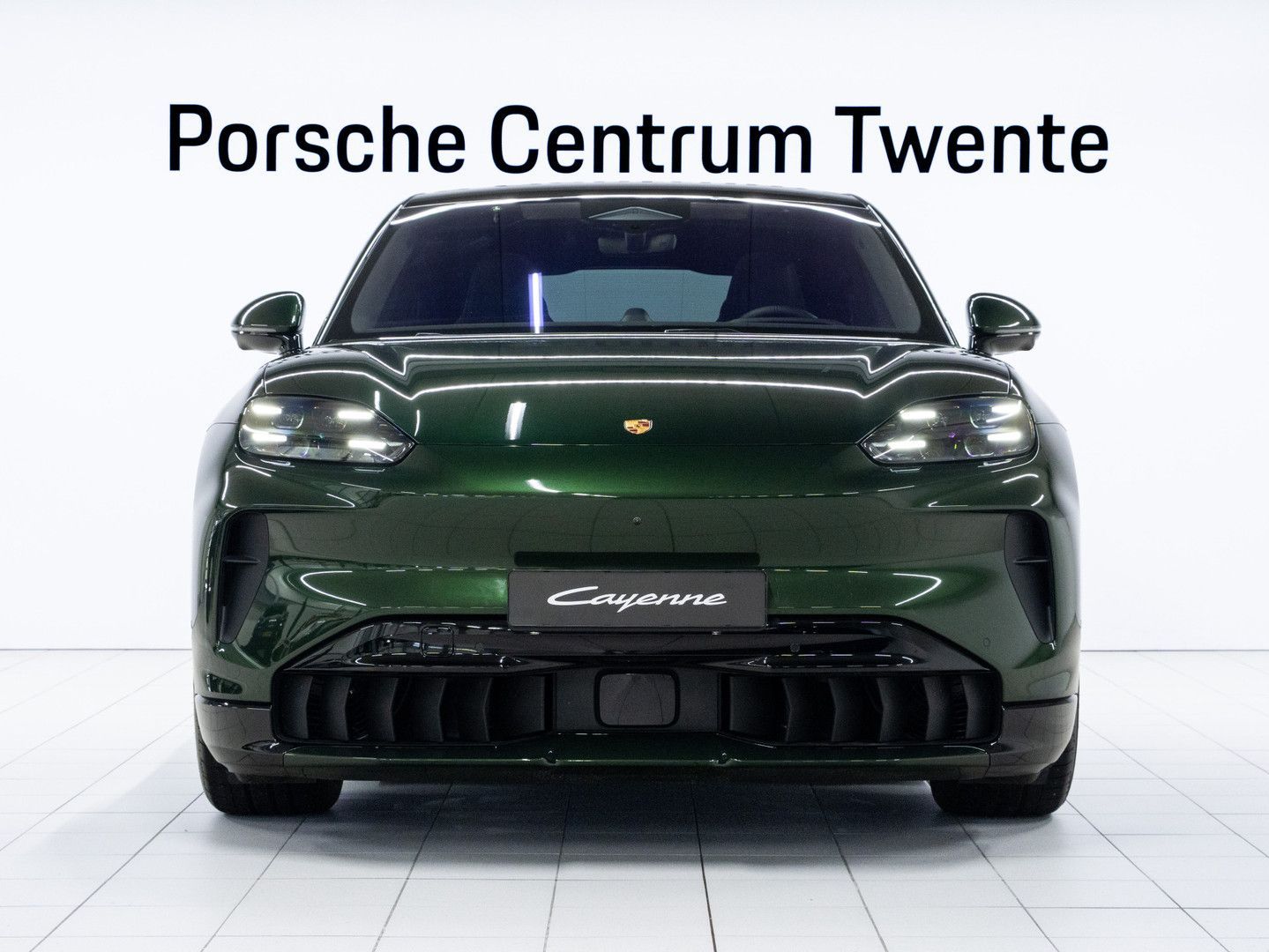 Porsche Cayenne Coupé Electric SportDesign imagem 2