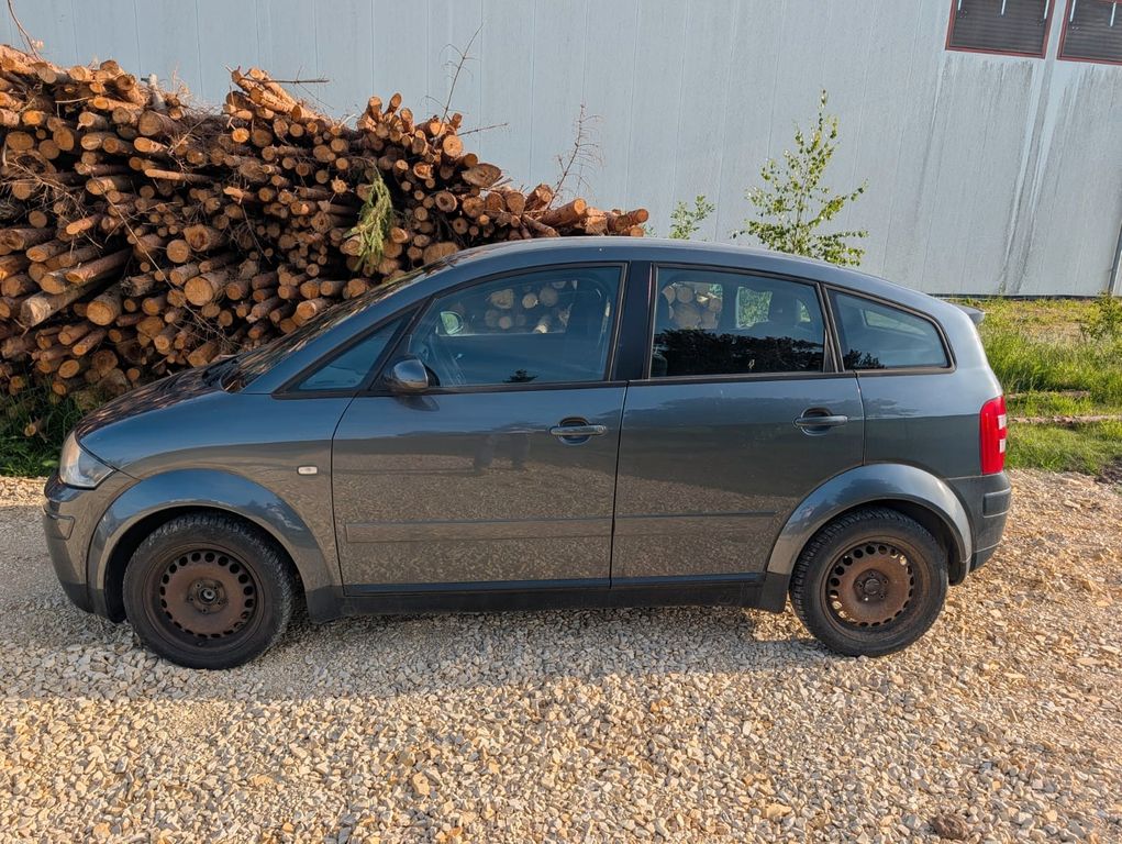 Audi A2