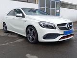 Mercedes-Benz A 250 4Matic Sport AMG Line Panorama Leder LED - gebrauchte Mercedes-Benz A 250 aus dem Jahr 2015