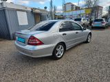 Mercedes-Benz C 200 Kompressor*Autom*Schiebedach*Sitzh.*Tempo* - Mercedes-Benz C 200 aus 2004