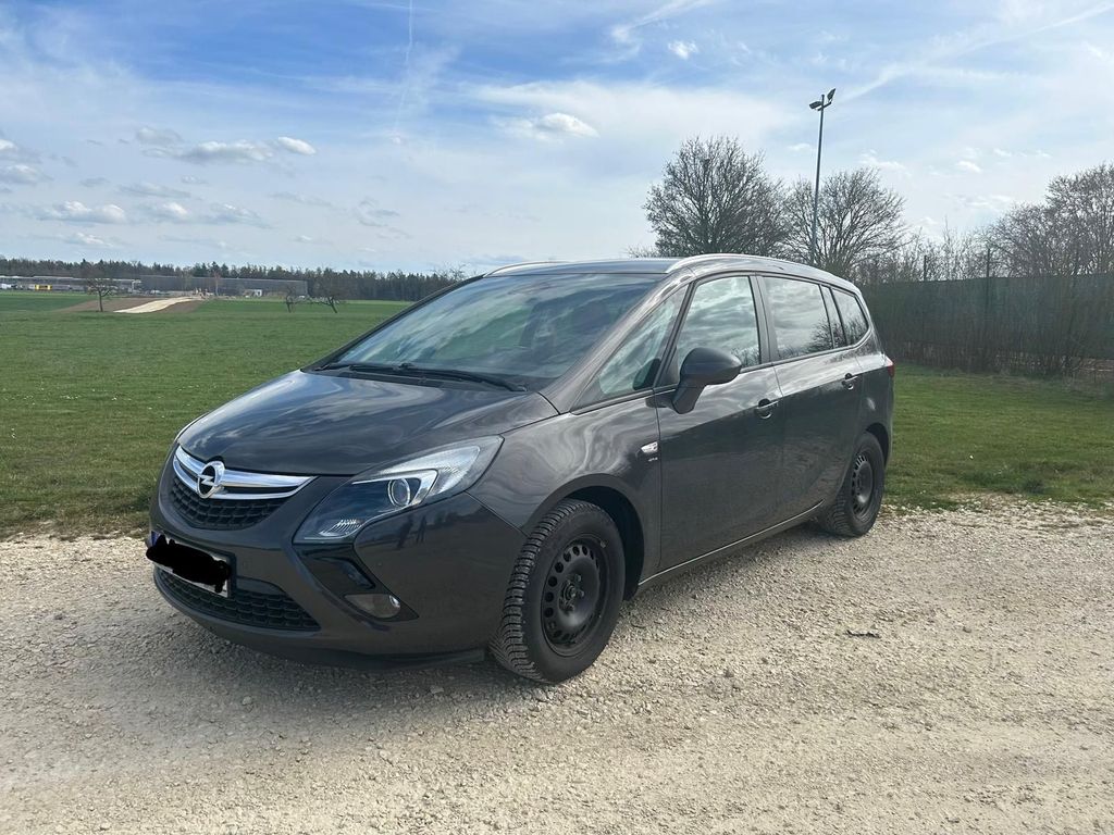 Image of Opel Zafira Tourer