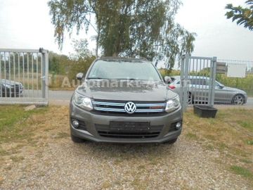Volkswagen Tiguan - 2
