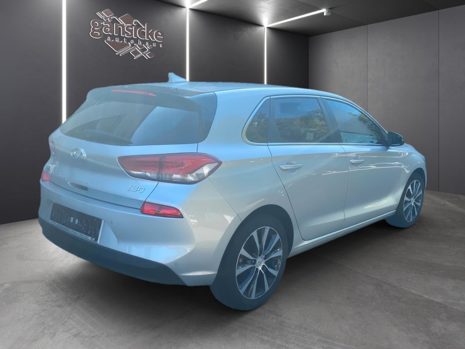 Hyundai i30 1.0 T-GDI Intro