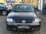 Volkswagen Passat 1.6 Trendline TÜV 04/2027 - gebrauchte VW Passat aus dem Jahr 2002