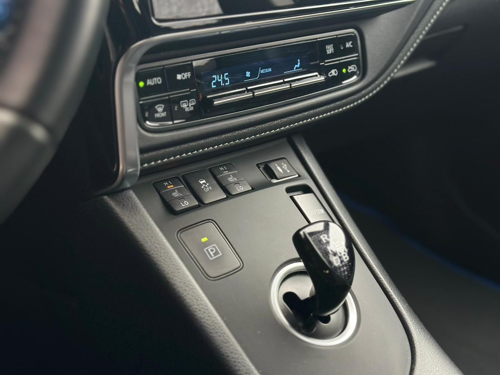 TOYOTA Auris 1.8 HYBRID EDITION S+* SHZ#TEMPO#NAVI#SPUR - Image 13