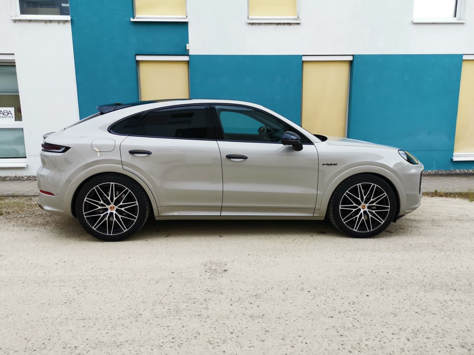 Porsche Cayenne E-Hybrid Coupe*BlackED.SportDes*AHK*VOLL
