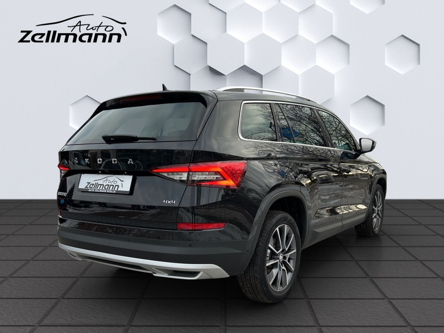 Kodiaq Scout 4x4 2.0TDI AHZV PanoDach ACC 360°Ka