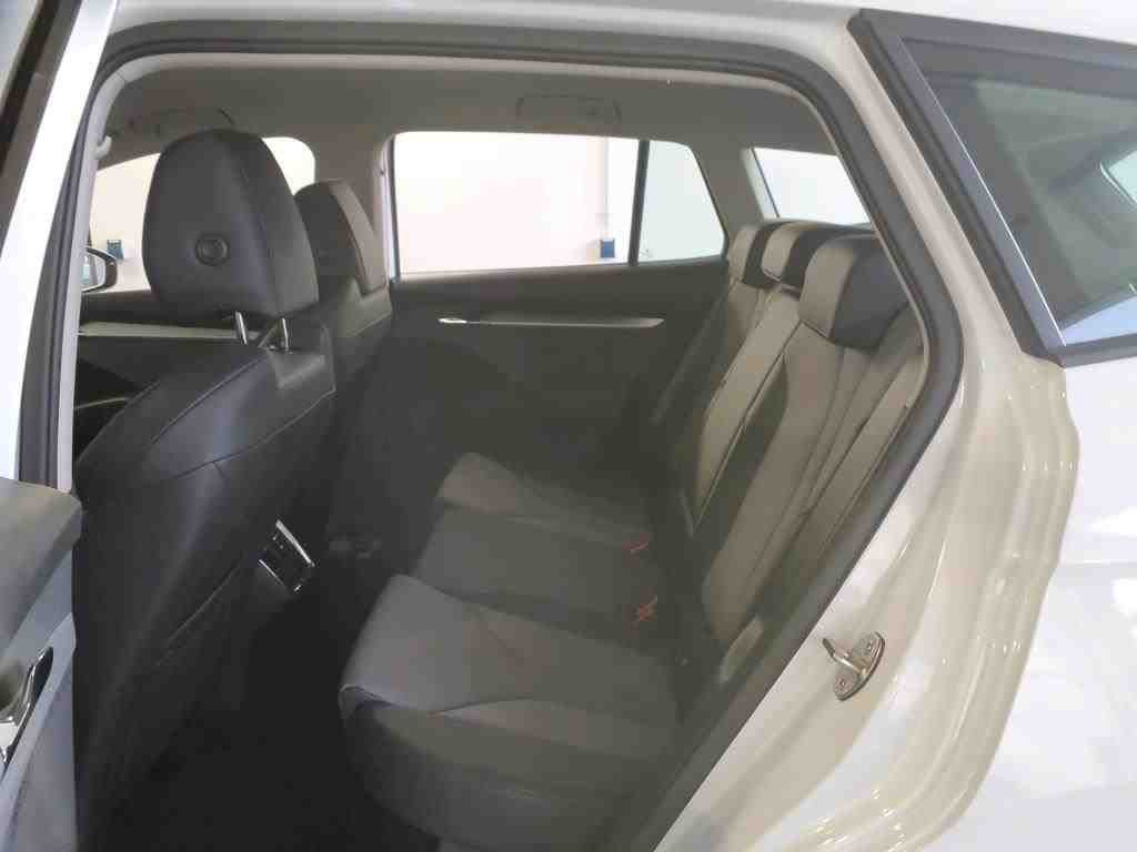 Skoda Enyaq - Bild 8
