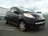 Peugeot 107 Automatik,22800Km.Klima TÜV neu - Peugeot 107 mit Benzin-Antrieb: Kleinwagen, Automatik