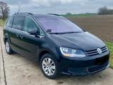 Volkswagen Sharan 2.0 TDI SCR Comfortline AHK 7 Sitzer - Volkswagen Sharan in Magdeburg