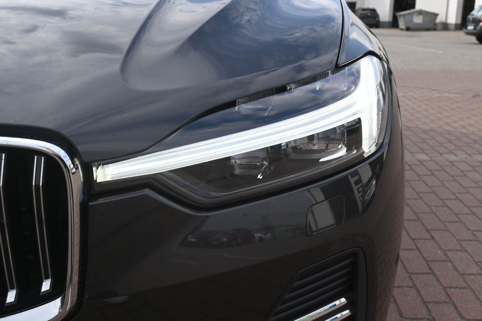 Fahrzeugabbildung Volvo XC60 T8 AWD Recharge Inscription*360°*STDHZG*ACC