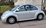 Volkswagen New Beetle, Comfort  - Volkswagen New Beetle mit Benzin-Antrieb: Limousine