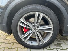Fahrzeugabbildung T-Roc Sport 4Motion Leder Panorama