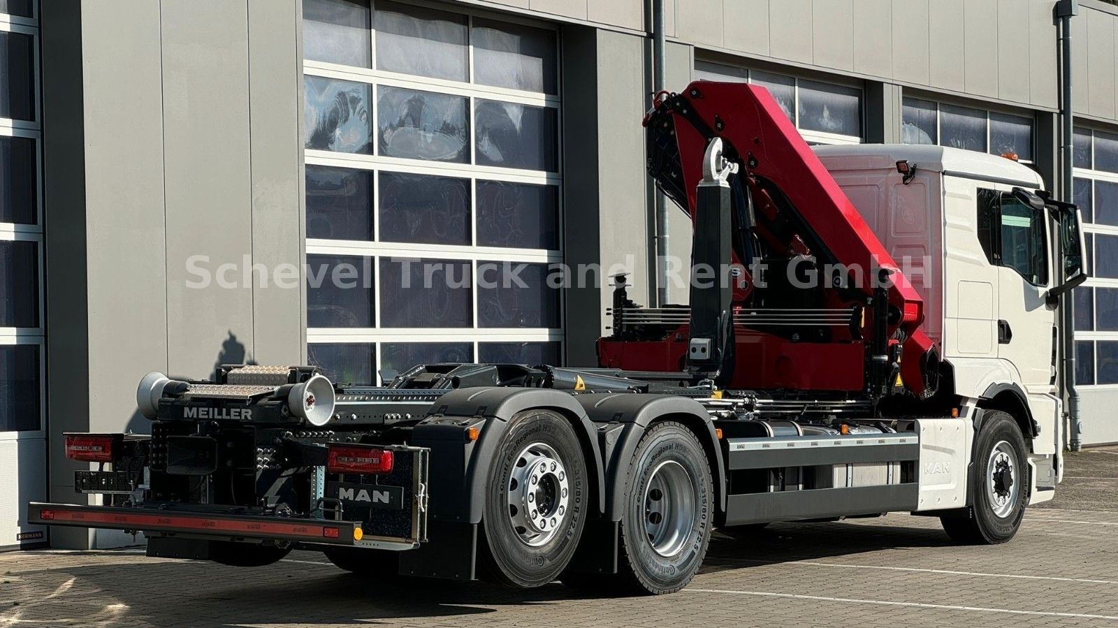 Fahrzeugabbildung MAN TGS 26.520 6x2H-4 Abrollkipper MEILLER+FASSI 235