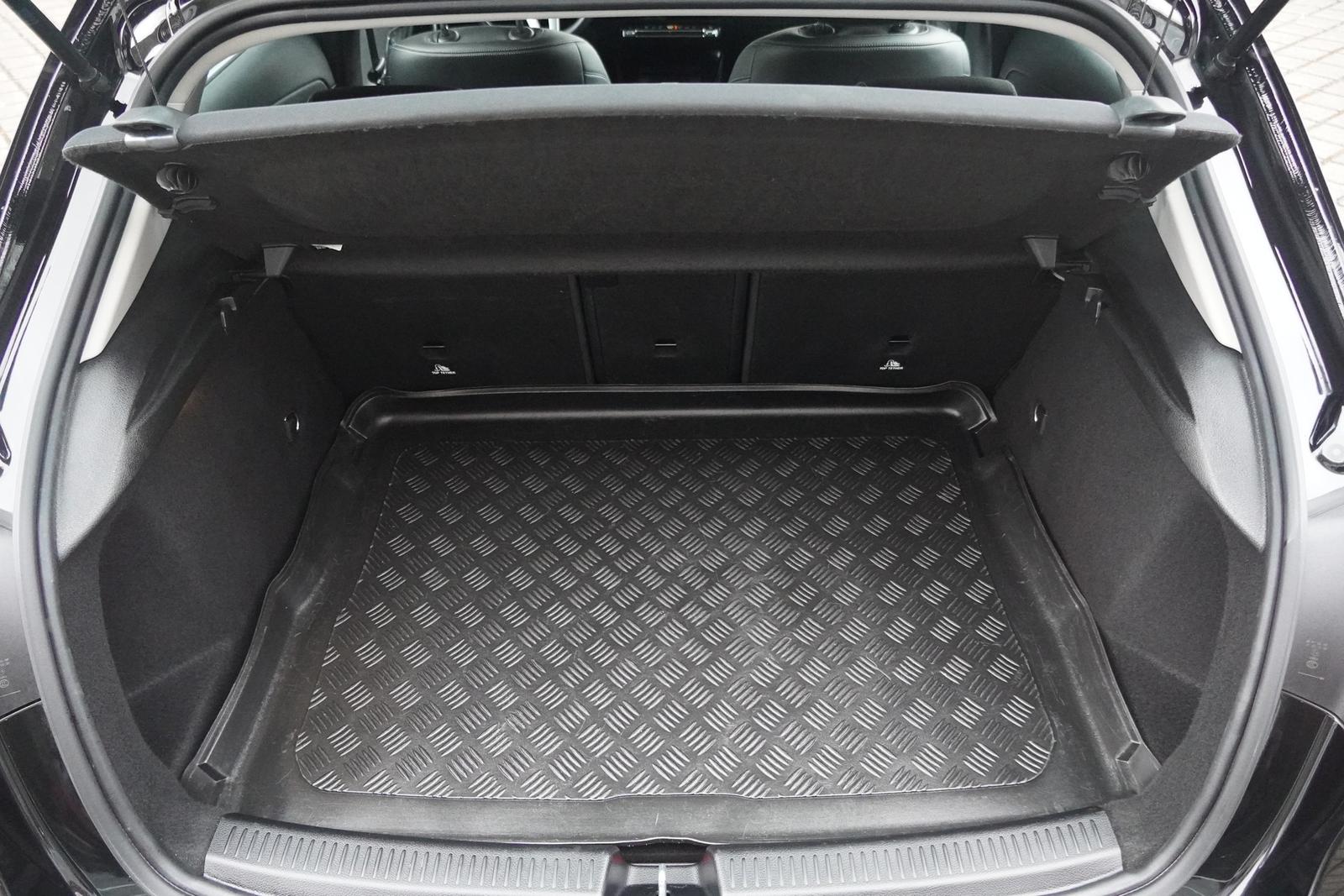 Mercedes-Benz A-Class A180 Progressive LED Navi DAB Sitzheizung, миниатюра 12