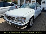 Mercedes-Benz 300 CE - Mercedes-Benz 300: Coupe, 300ce