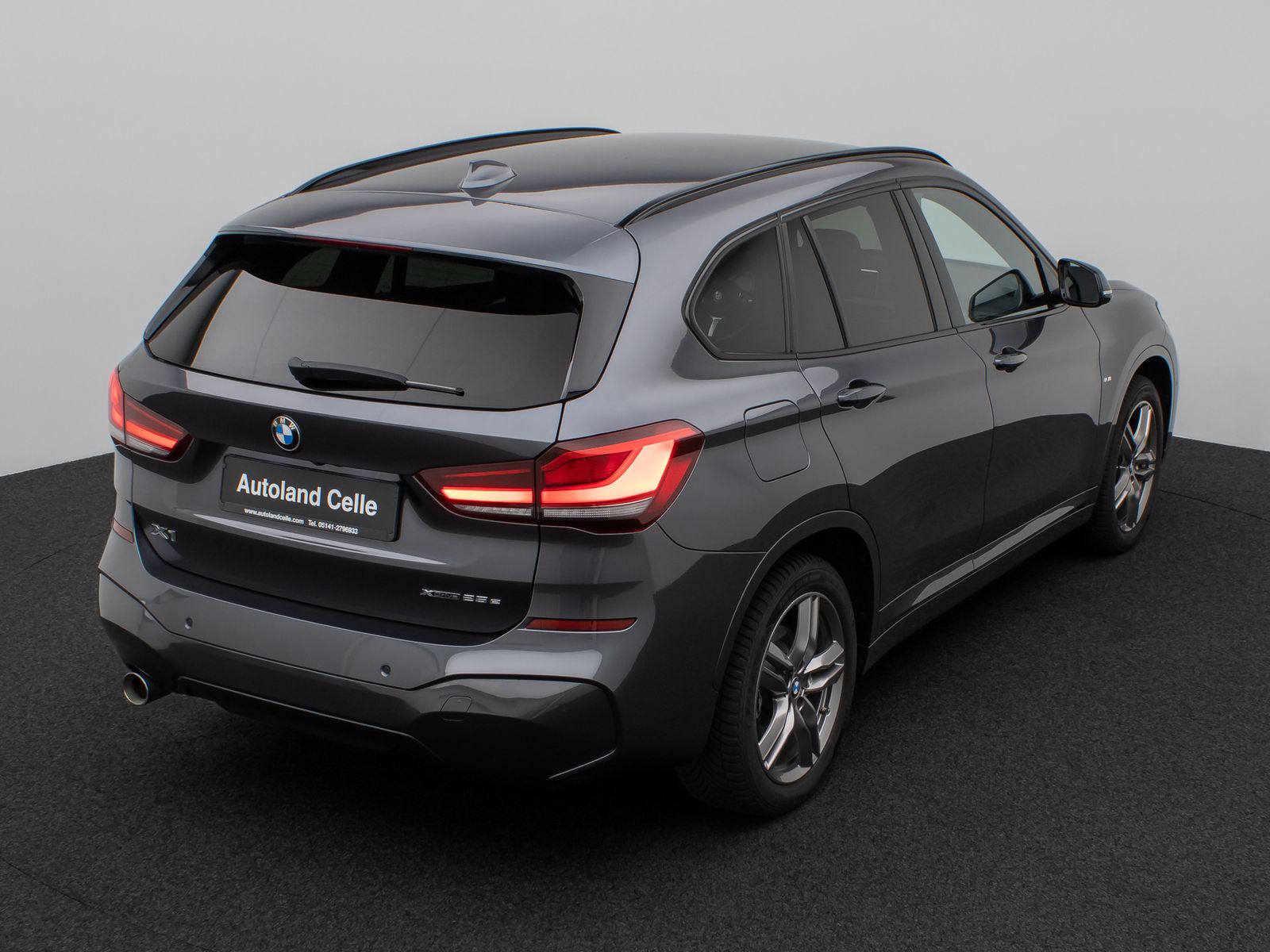 Fahrzeugabbildung BMW X1 xD25e M Sport Kamera Navi DAB HiFi DrivAssist
