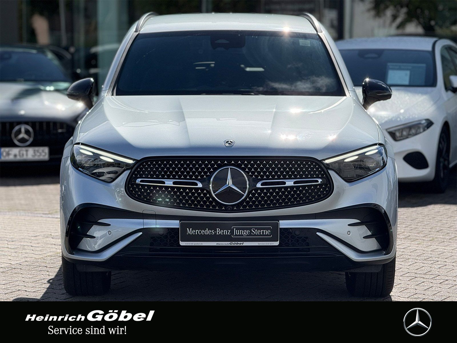 Fahrzeugabbildung Mercedes-Benz GLC 220 d 4M AMG*AHK*MEMORY*360°*DISTRONIC