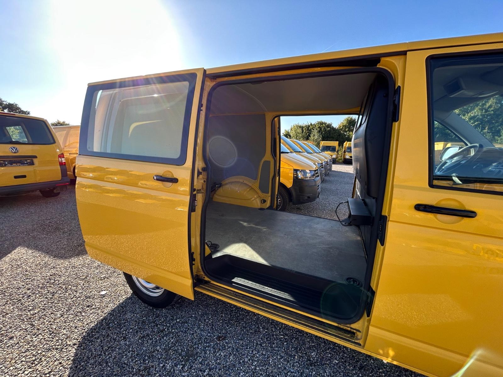 VOLKSWAGEN T5 TRANSPORTER -  84ch - ENTRETIEN VW
