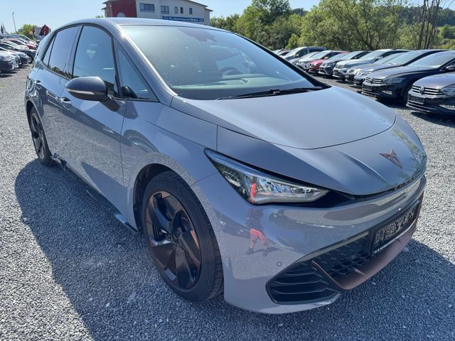 CUPRA Born 150 kW *AUTOMATIK*PDCHI+VO+KAMERA*ACC*NAVI*