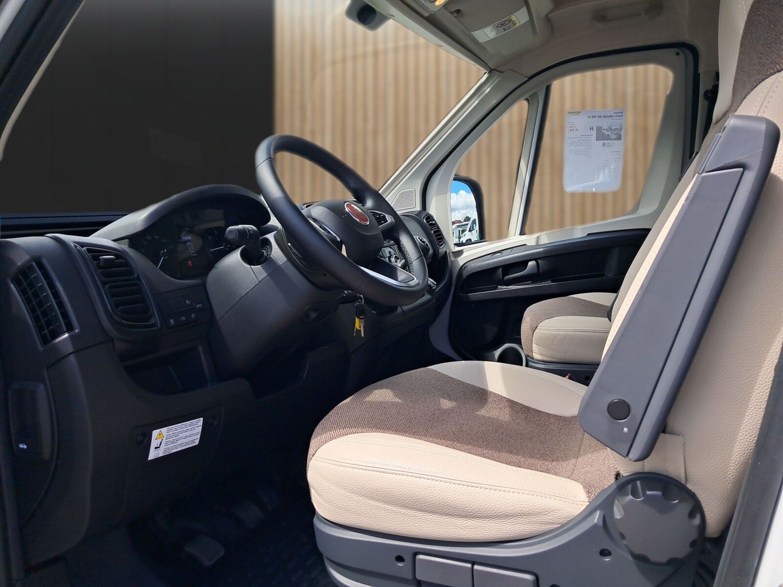 Fahrzeugabbildung Karmann Davis Lifestyle DA 590 LS Concept Paket 140 PS