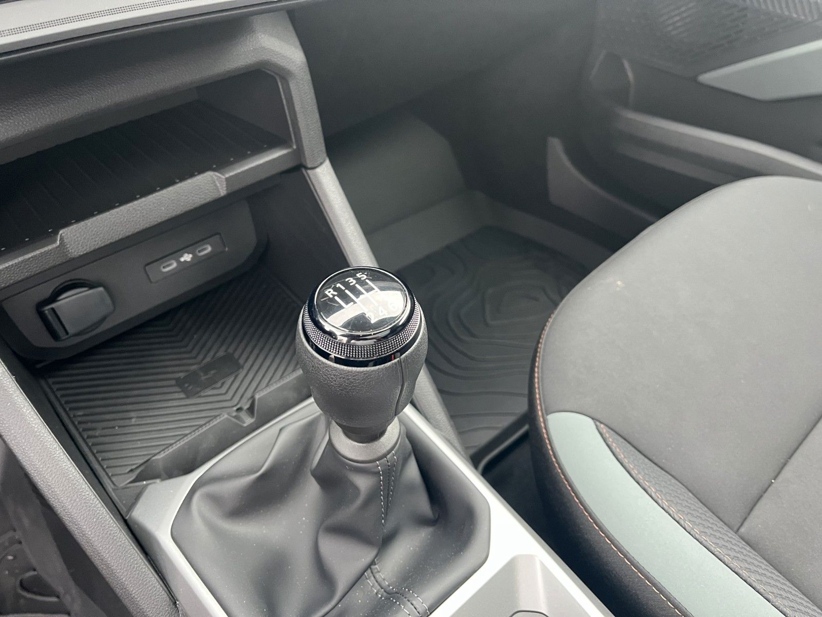 Fahrzeugabbildung Dacia Bigster Mild Hybrid 140 Extreme
