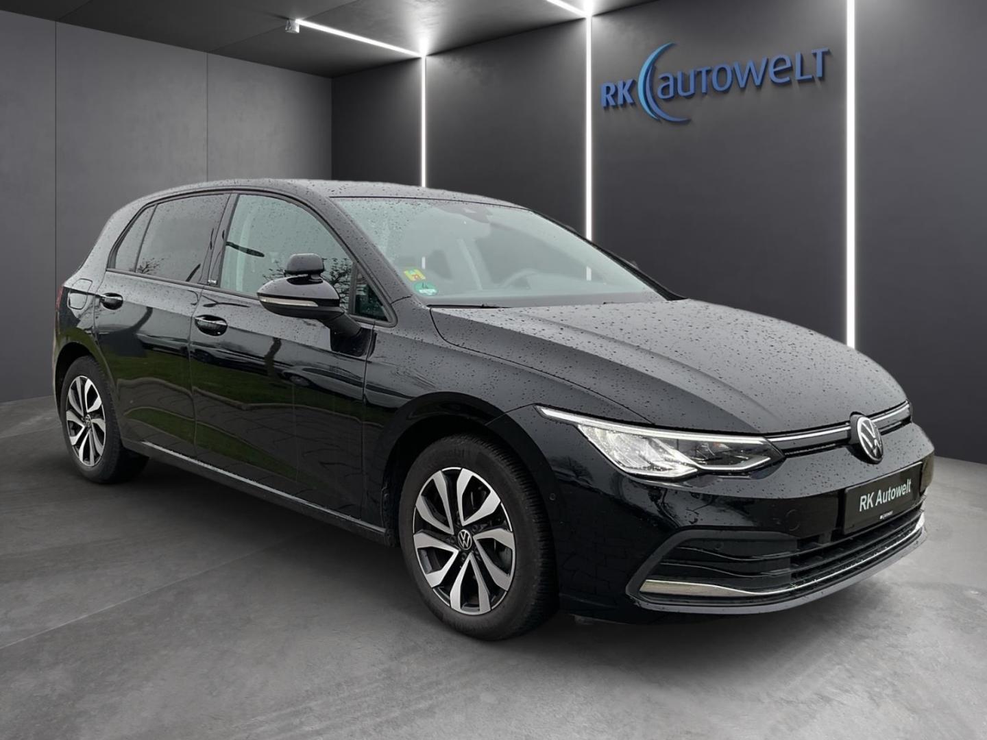 Volkswagen Golf 8 VIII Active 1.5 eTSI AHK-klappbar Navi Ap