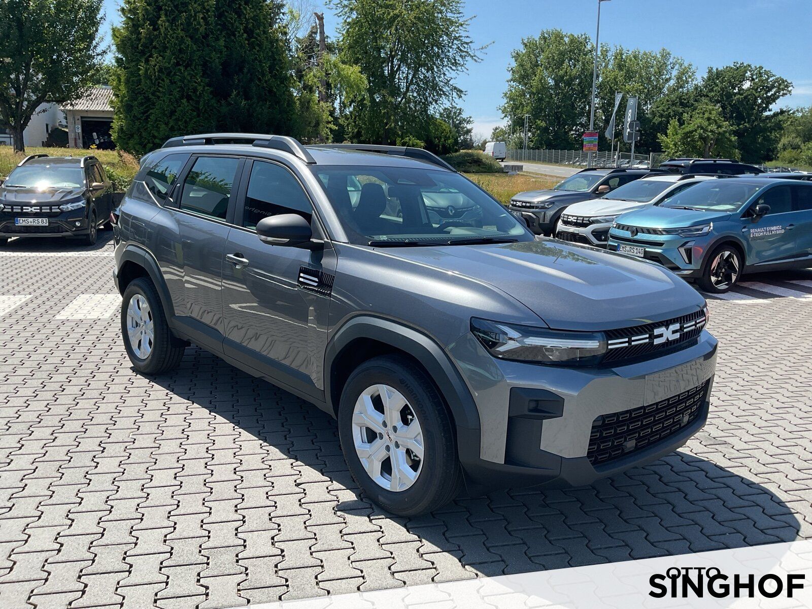 Fahrzeugabbildung Dacia Bigster Essential TCe 140