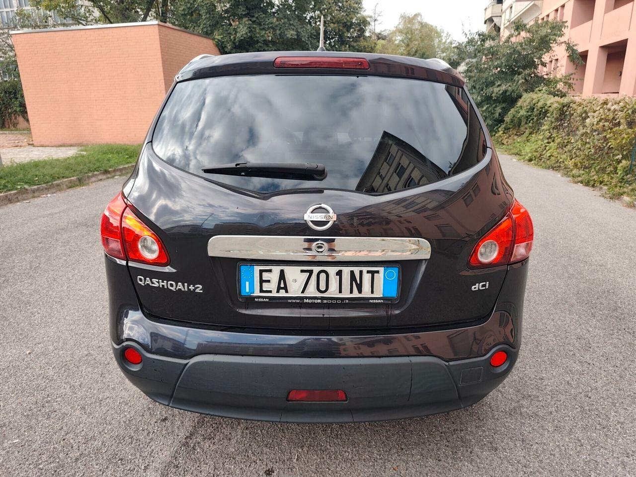 Nissan Qashqai+2 2009 — photo 6