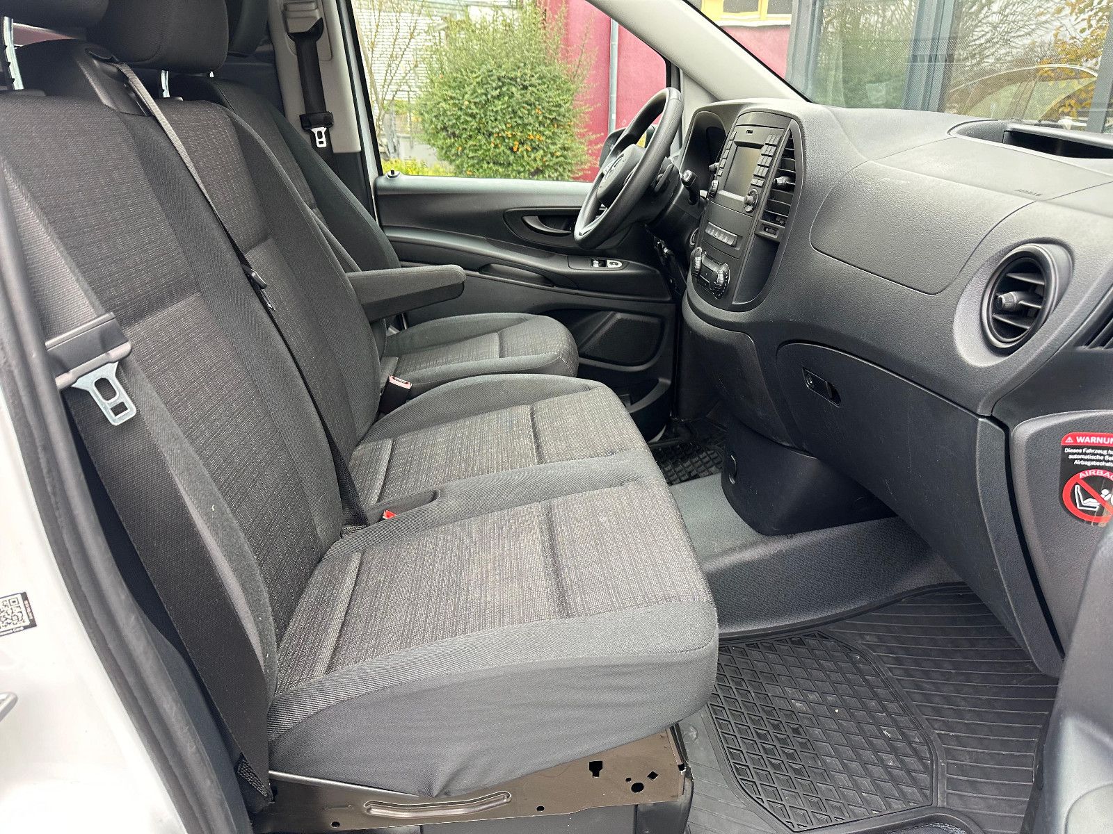 Fahrzeugabbildung Mercedes-Benz Vito114 4Matic Kompakt Autom.*SORTIMO*SH*NAVI