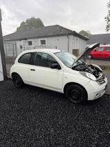Nissan Micra III K12 mit Gasanlage - Nissan: Gas