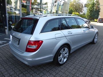 Mercedes-Benz C 200 T (BlueEFFICIENCY) 7G-TRONIC Avantgarde