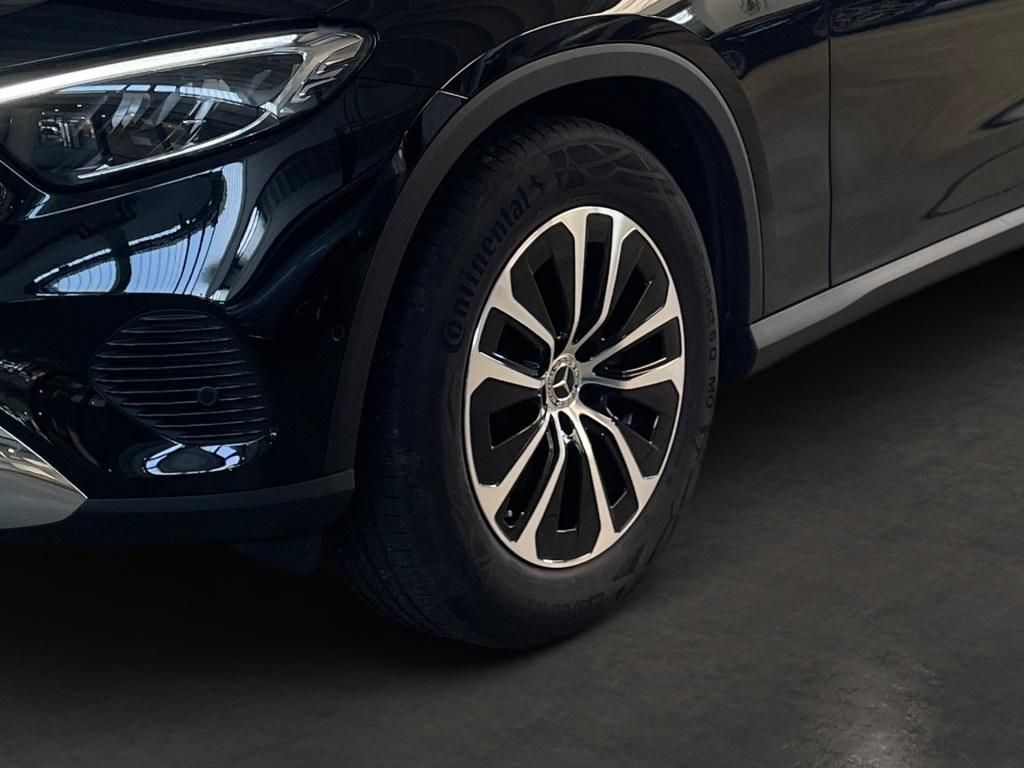 Fahrzeugabbildung Mercedes-Benz GLC 200 4M Avantg. Totwi. AHK Pano 360° LED SHZ