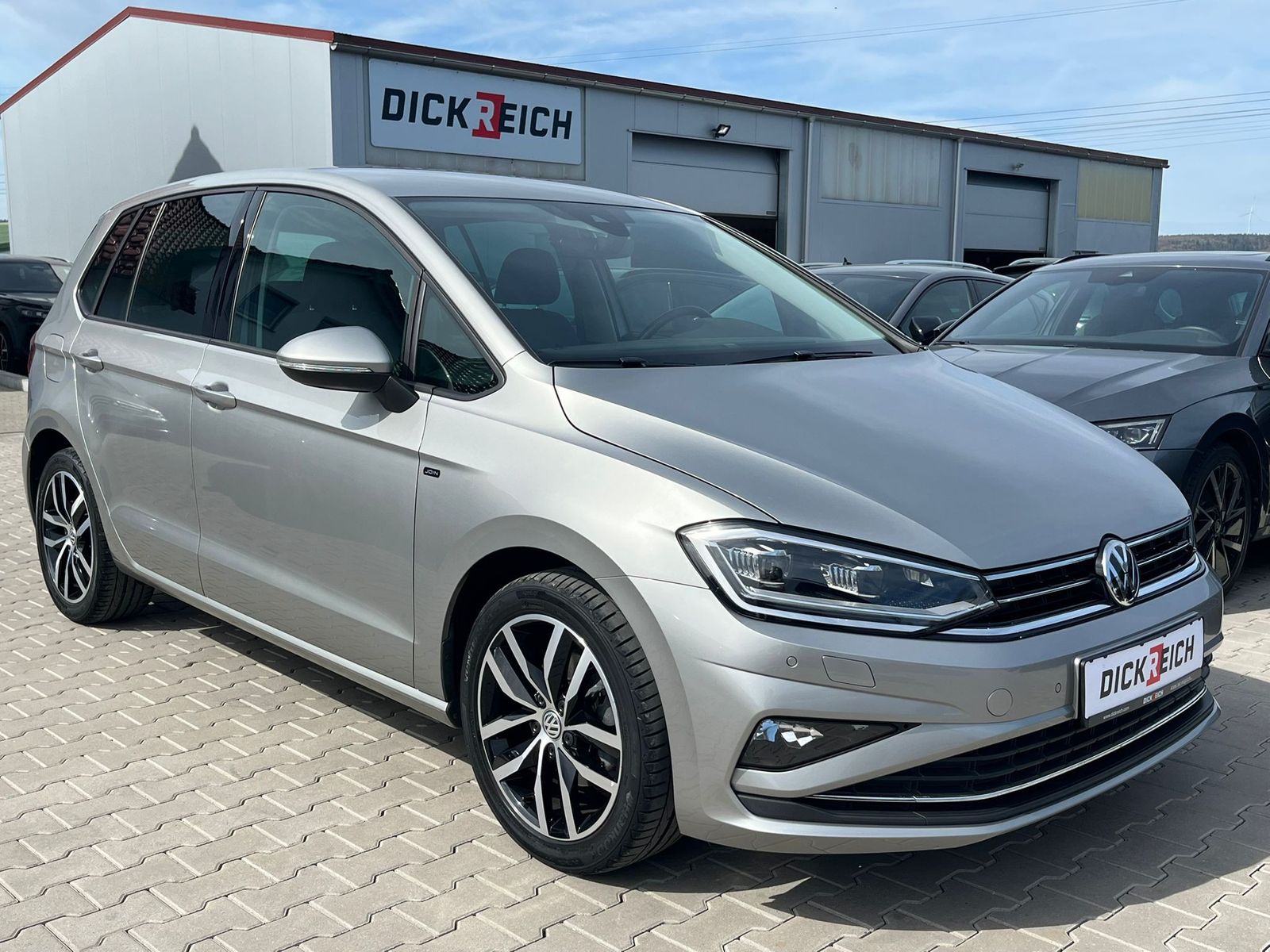 Fahrzeugabbildung Volkswagen Golf Sportsvan 1.5 TSI DSG Join LED*ACC*KAMERA