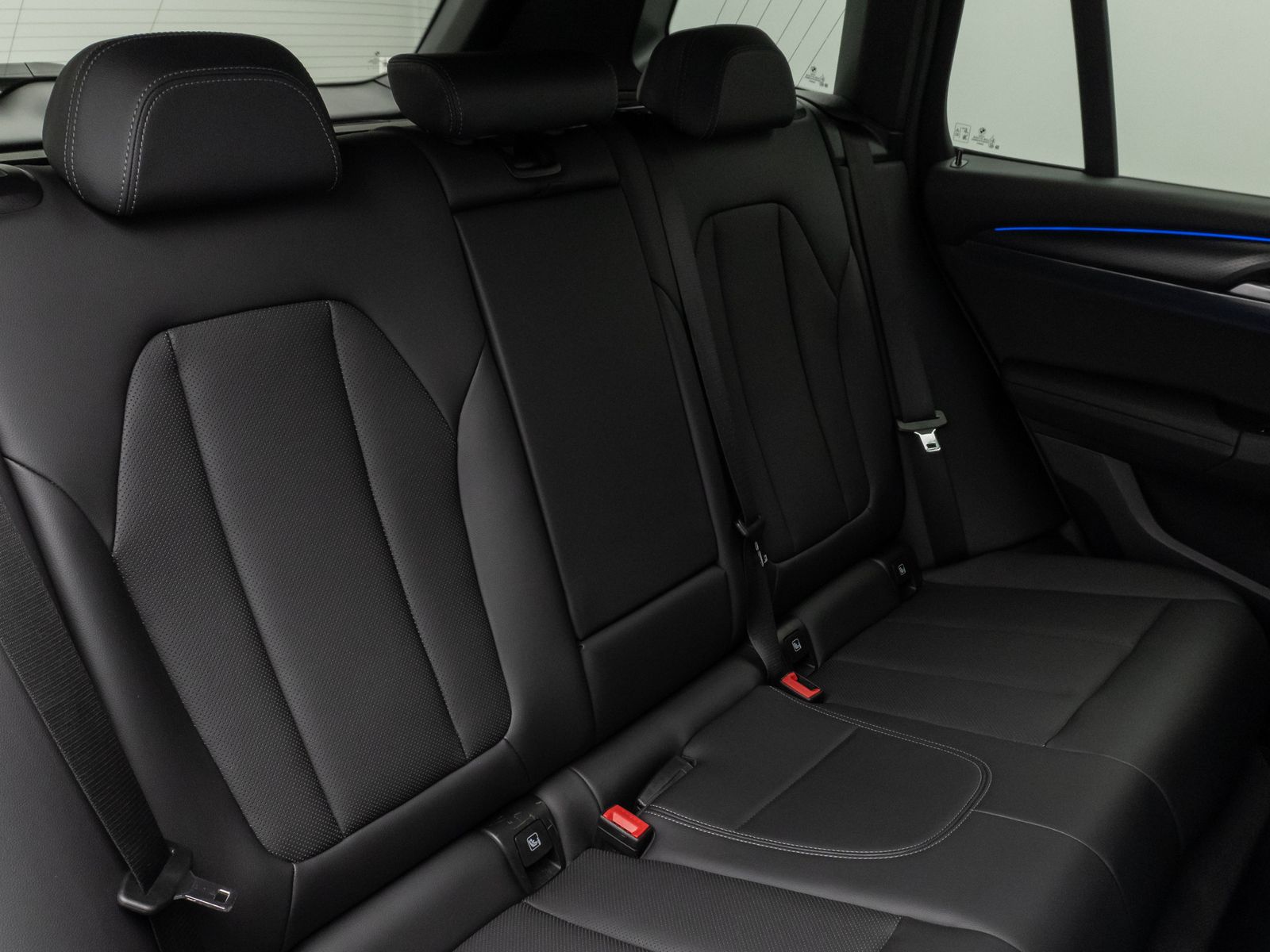 Fahrzeugabbildung BMW X3 xD20d M Sport Kamera Laser DAB HiFi AHK Komfo