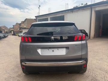 Peugeot 3008 - 5