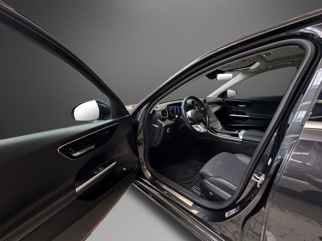 MERCEDES-BENZ C-Class 2023