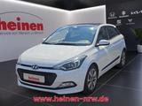Hyundai i20 1.1 CRDi Passion NAVI PANO PDC - Hyundai i20: Passion