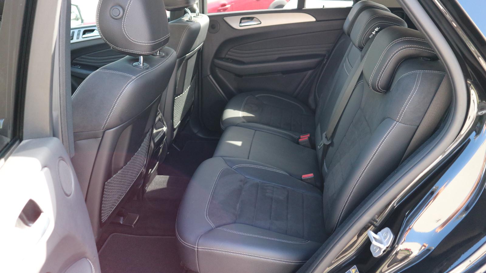 Mercedes-Benz ML 350 CDI BlueTec 4Matic AHK/Leder/NAVI/Xenon..