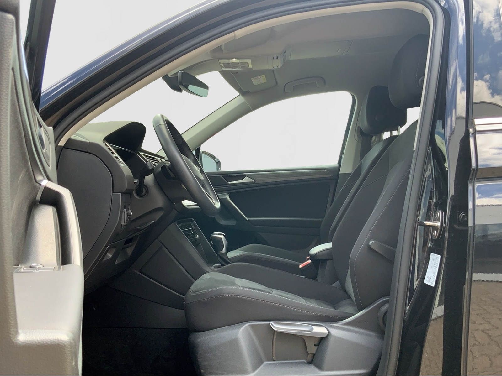 Tiguan Allspace 2.0 TDI Elegance 4M RFK,SHZ,NAV
