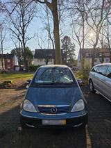 Mercedes-Benz Mercedes A 190 Elegance zu verkaufen - Mercedes-Benz A 190: Elegance