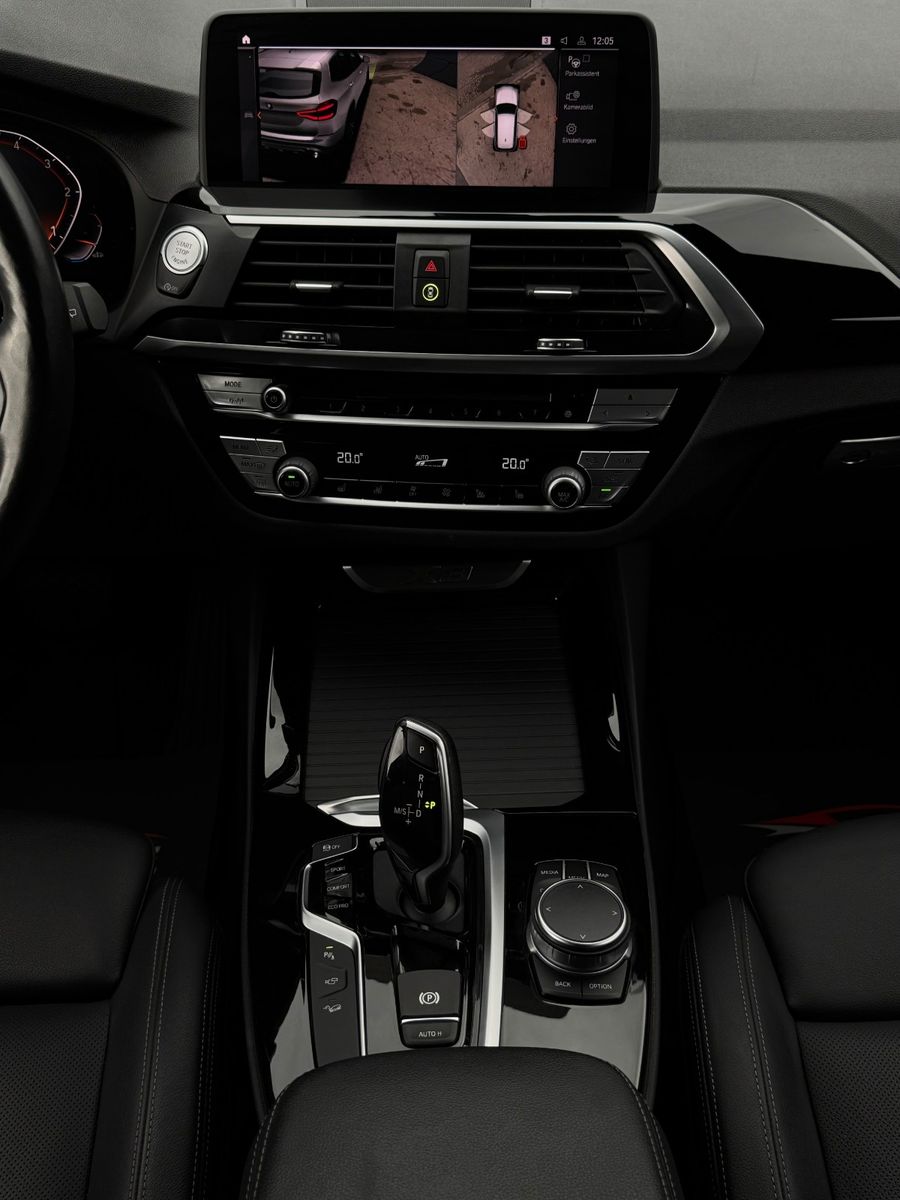 Fahrzeugabbildung BMW X3 xDrive 30d xLine Akustik StHzg. ACC HuD 360°