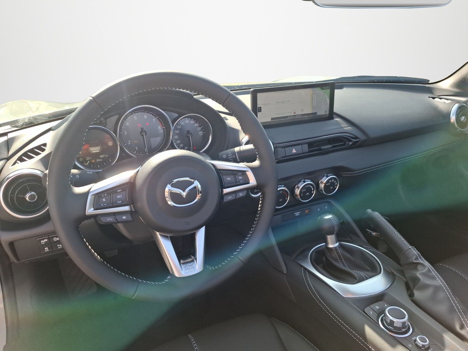 MAZDA MX-5 Exclusive-Line - Image 10
