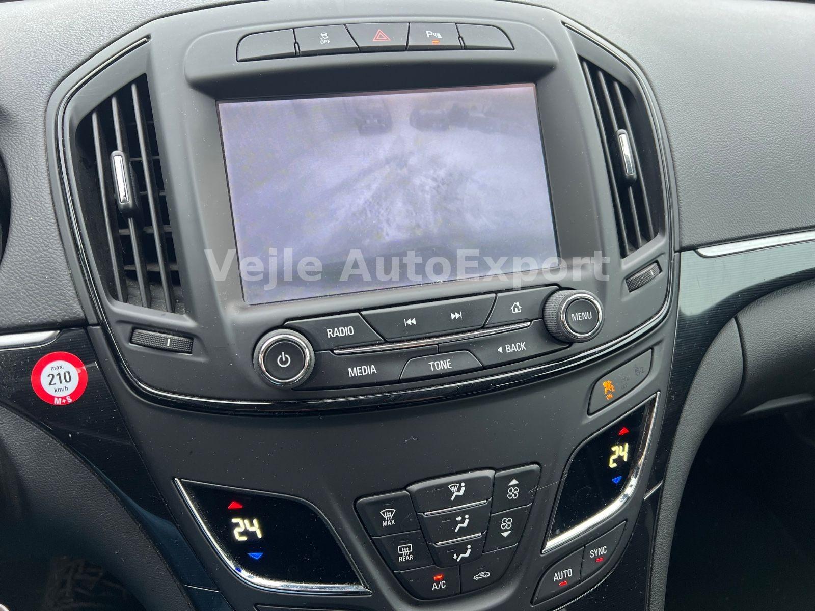 Opel Insignia 2015 — photo 20