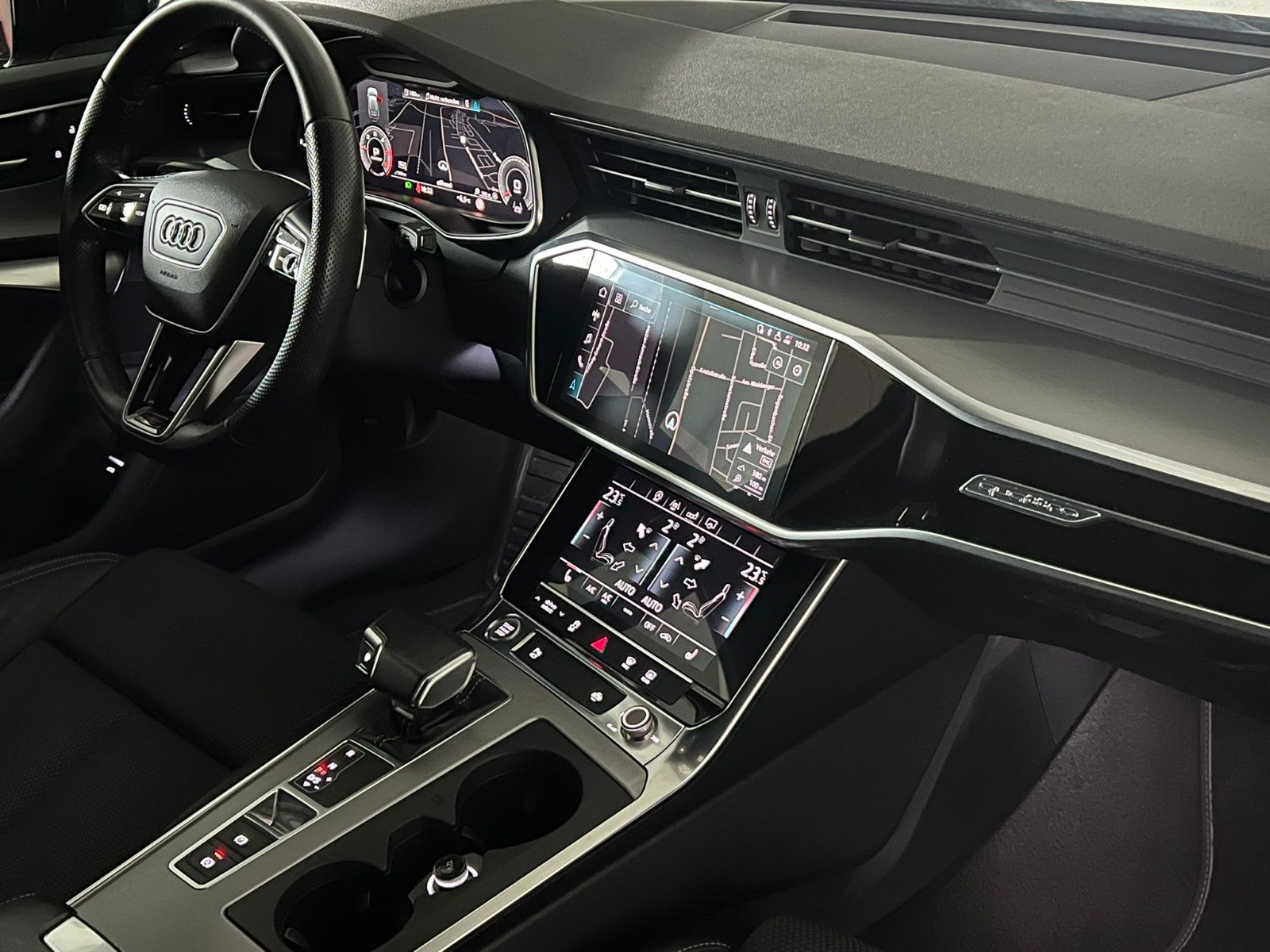 Fahrzeugabbildung Audi A6 Avant 50 TDI Quattro S-LINE SPORT/ACC/AHK/19%