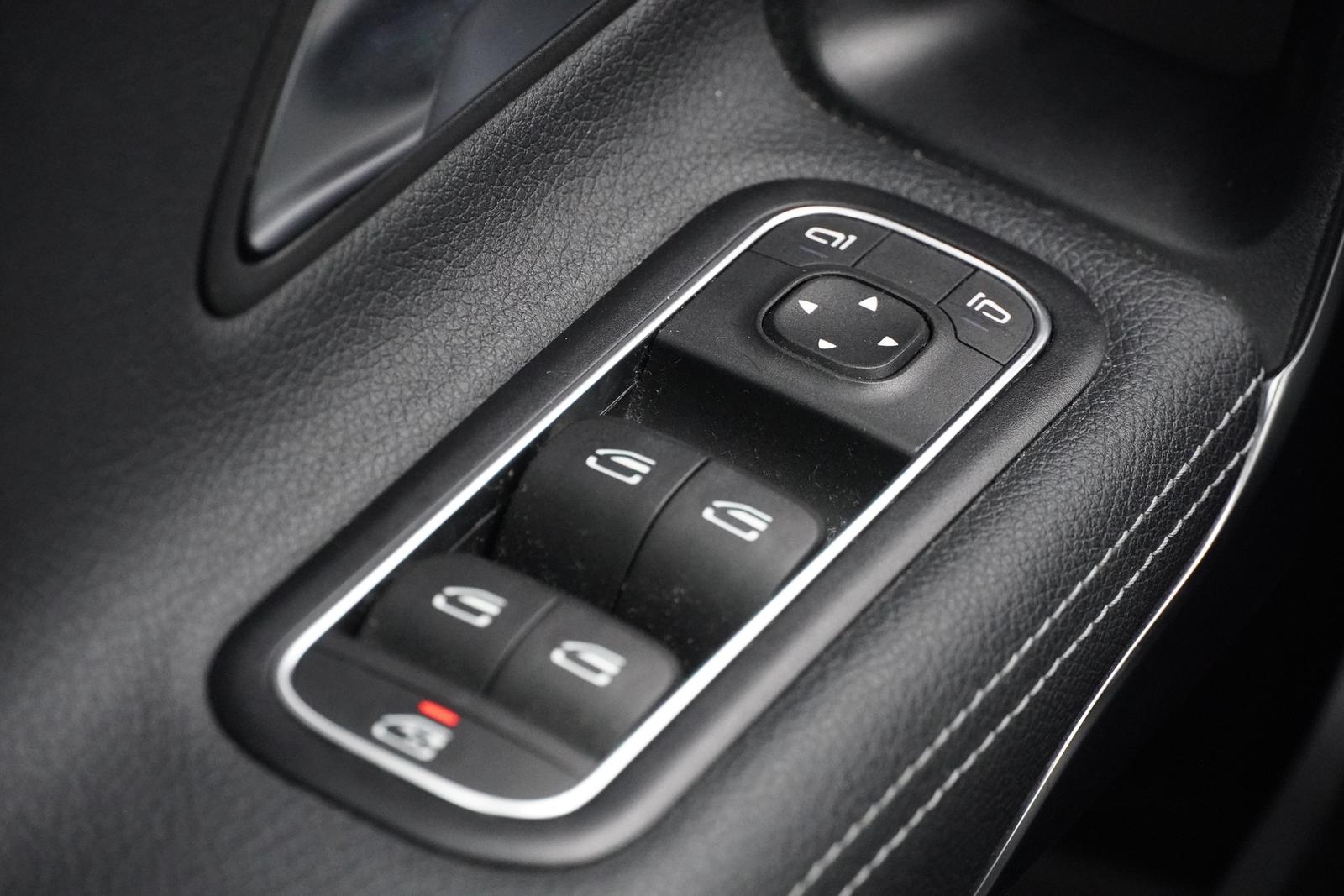 Mercedes-Benz A-Class A180 Progressive LED Navi DAB Sitzheizung, миниатюра 18