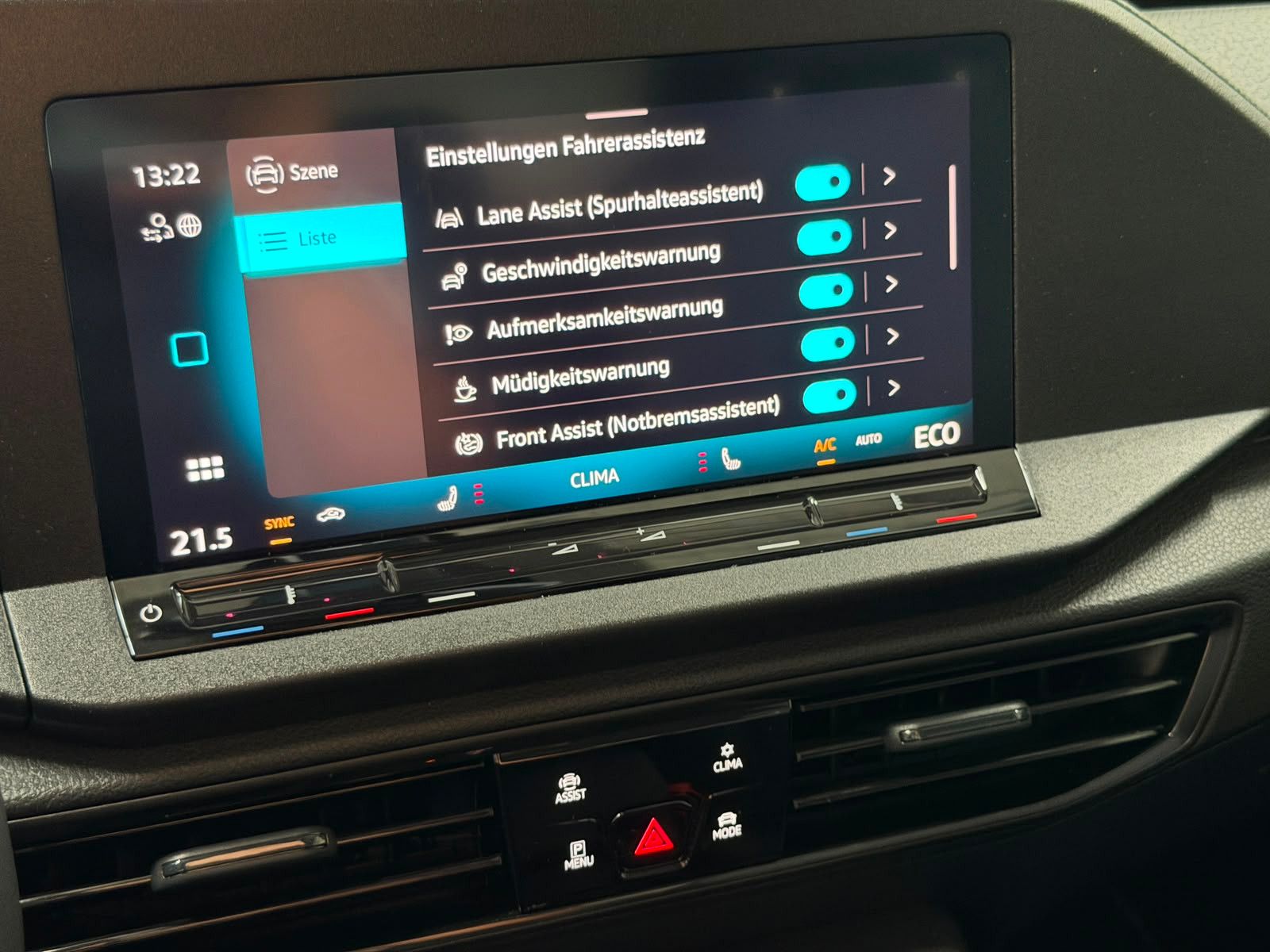Fahrzeugabbildung Volkswagen Caddy TSI eHybrid DSG ACC LED SHZ AHK-vorb. BLIS