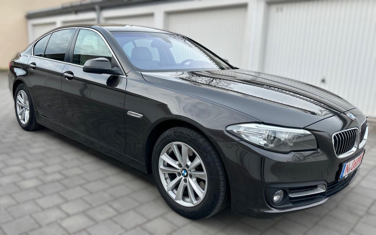 BMW 520d Limousine*Leder*Bi-Xenon*