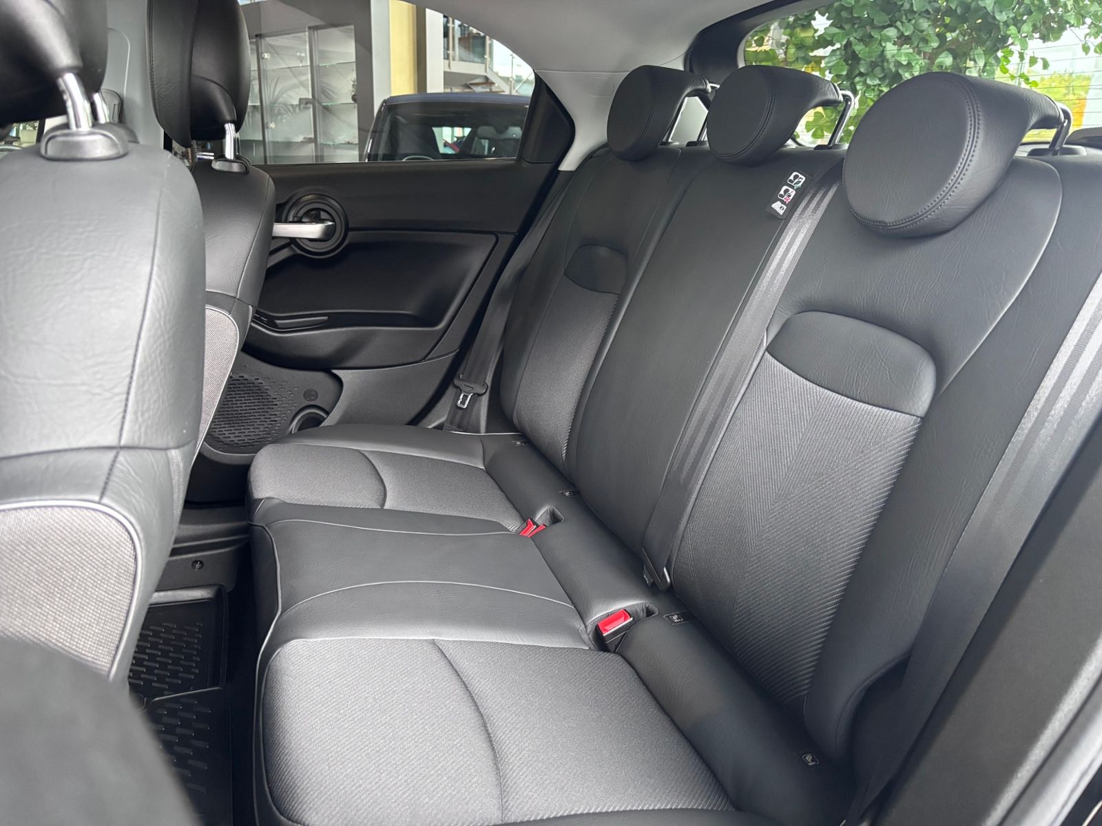 Fahrzeugabbildung Fiat 500X Cross 1.3 FireFly Turbo NAVI ALU